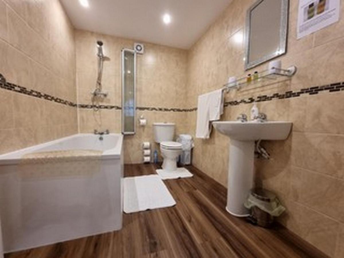 Town House B & B Skipton Bagian luar foto